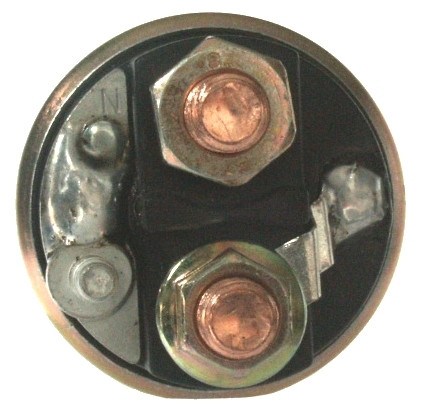 F 032 233 890