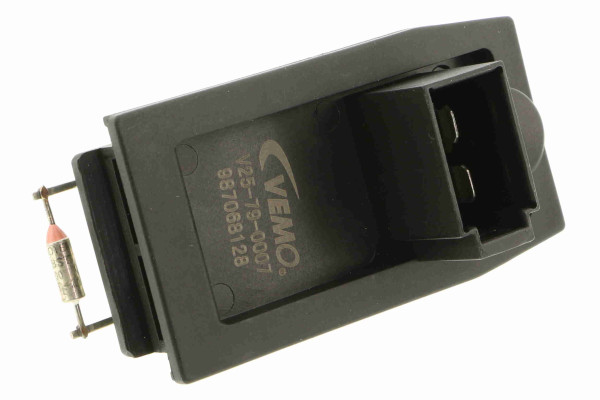 V25-79-0007