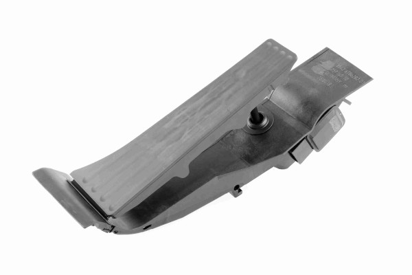 V20-82-0006