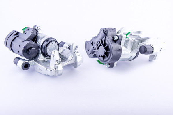 8AC 355 396-971 HELLA