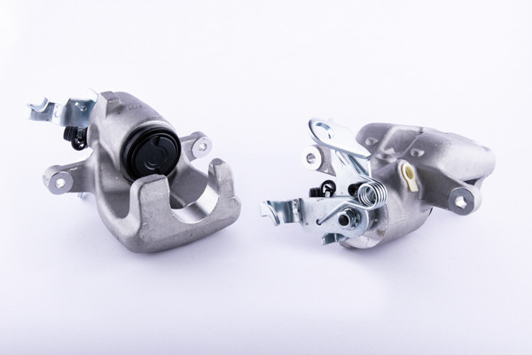 8AC 355 396-811 HELLA