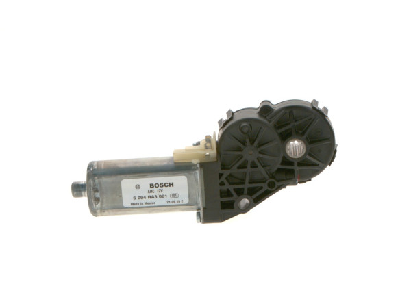 6 004 RA3 061