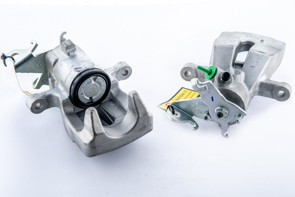8AC 355 382-901 HELLA