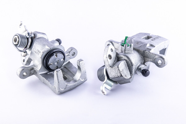 8AC 355 395-261 HELLA