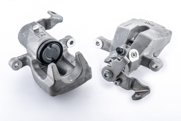 8AC 355 383-831 HELLA