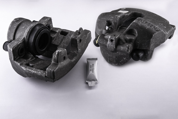8AC 355 389-331 HELLA